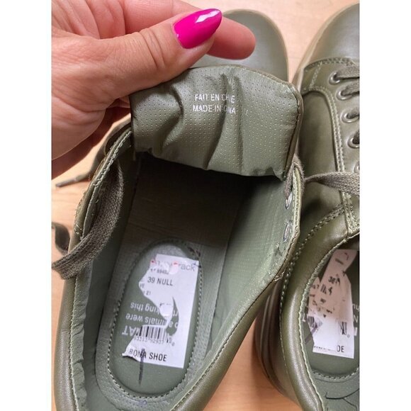 MATT & Nat BNWT Women Green "Bonaventure" Vegan Lace Up Sneakers New - Picture 7 of 8
